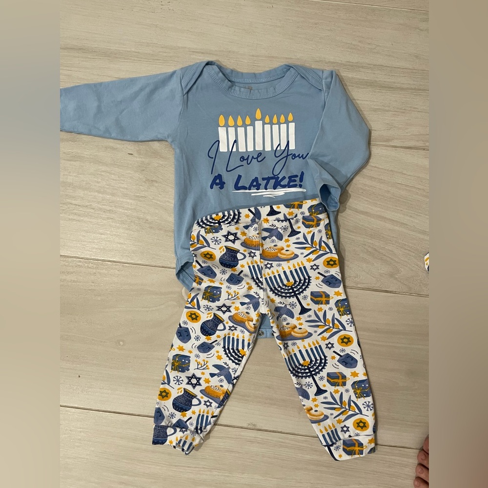 I love you Latke Baby Hanukkah onesie set